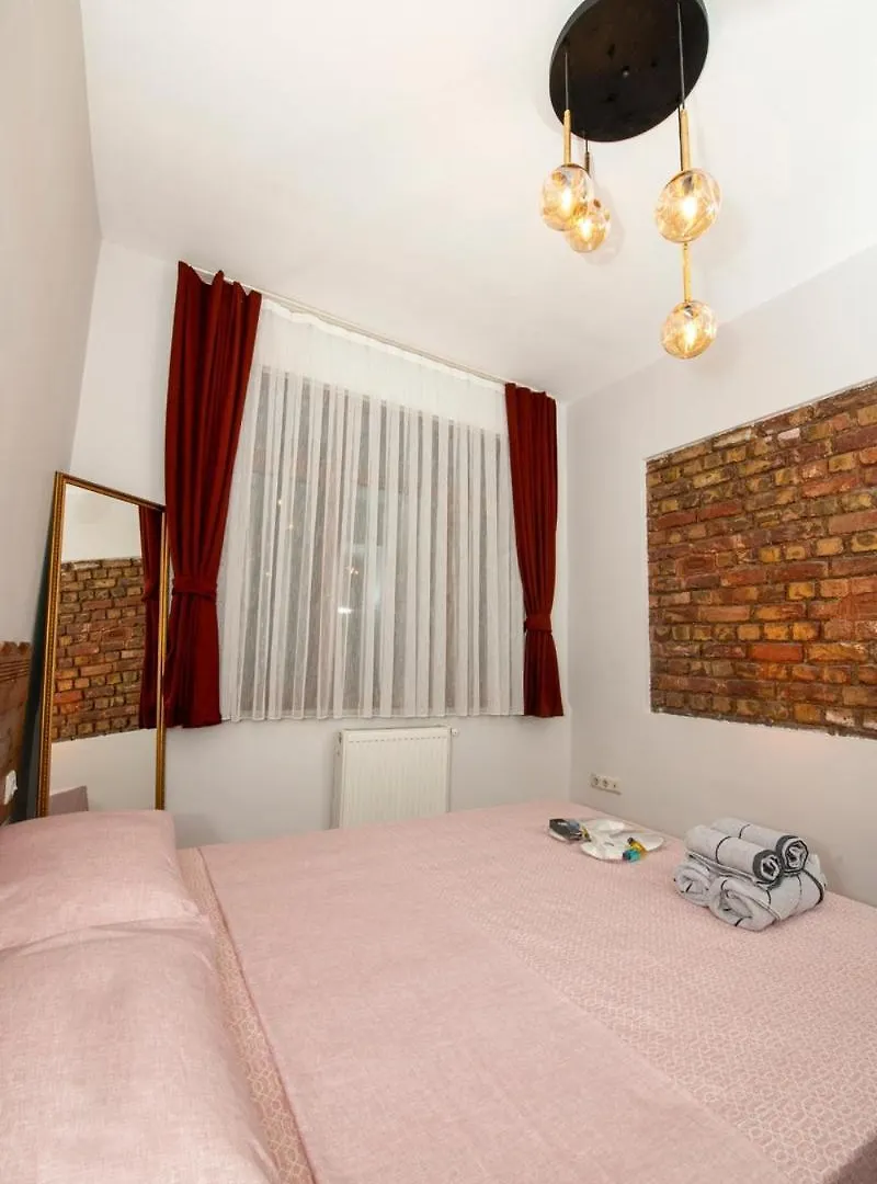 Apartment Ferienwohnung Hayyam House / Heart Of Taksim Istanbul